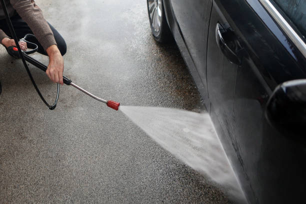 Why Choose Our Certified Pressure Washing Experts for Your Project Needs in Buffalo Center, IA?